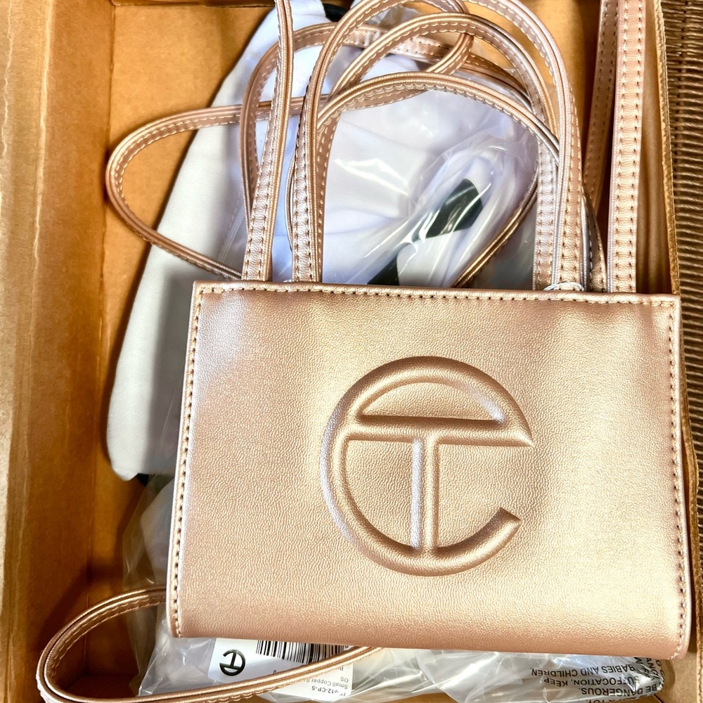 Telfar Shopping Bag- Size small in Copper